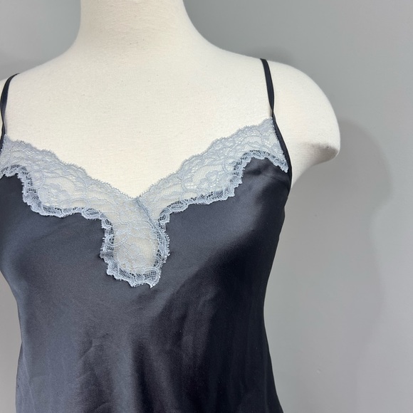 VS Grey Lingerie Top - Picture 3 of 13